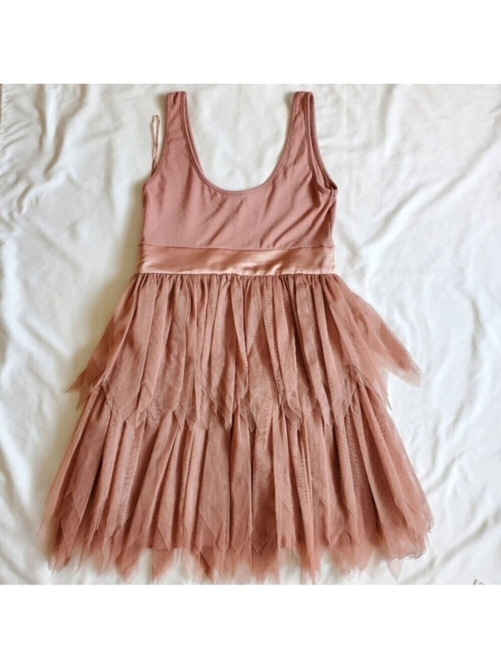 ONLY Mesh rose tulle dress size Medium - Picture 2 of 6